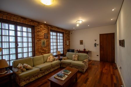 Sala de casa à venda com 3 quartos, 220m² em Conjunto Residencial Butanta, São Paulo