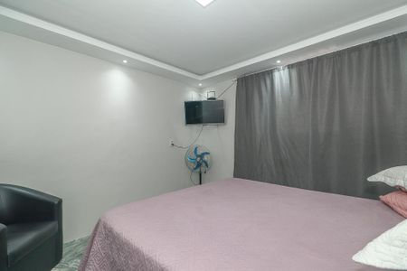 Casa à venda com 85m², 2 quartos e 1 vagaQuarto