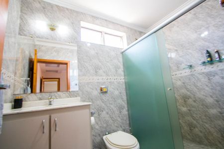 Casa à venda com 135m², 2 quartos e 2 vagasBanheiro Suíte 2