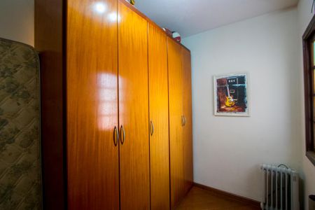 Casa à venda com 135m², 2 quartos e 2 vagasCloset do Suíte