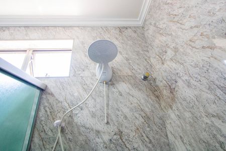 Casa à venda com 135m², 2 quartos e 2 vagasBanheiro Suíte 2