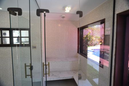 Casa de condomínio à venda com 675m², 4 quartos e 4 vagasÁrea comum - Sauna