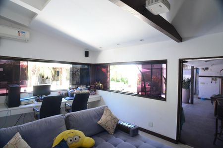 Casa de condomínio à venda com 675m², 4 quartos e 4 vagasSala 2