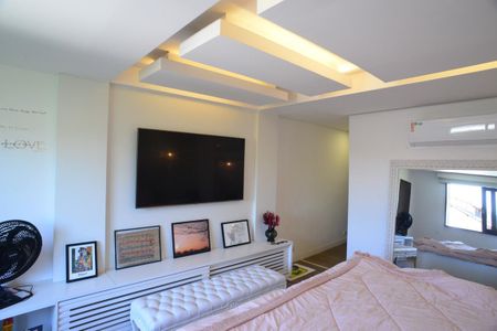 Casa de condomínio à venda com 675m², 4 quartos e 4 vagasSuíte 2