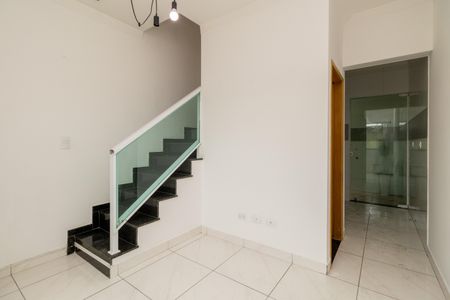 Casa de condomínio para alugar com 47m², 2 quartos e 1 vaga Casa de condomínio para alugar com 47m², 2 quartos e 1 vagaSala