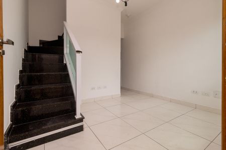 Casa de condomínio para alugar com 47m², 2 quartos e 1 vaga Casa de condomínio para alugar com 47m², 2 quartos e 1 vagaSala