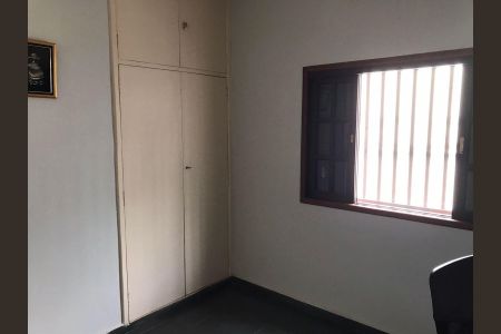 Casa à venda com 149m², 3 quartos e 2 vagas