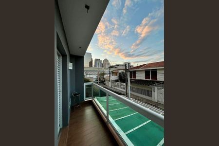 Casa à venda com 136m², 2 quartos e 1 vaga