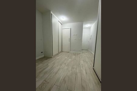 Casa à venda com 136m², 2 quartos e 1 vaga