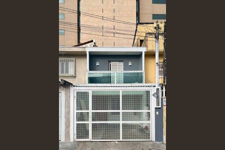 Casa à venda com 136m², 2 quartos e 1 vaga