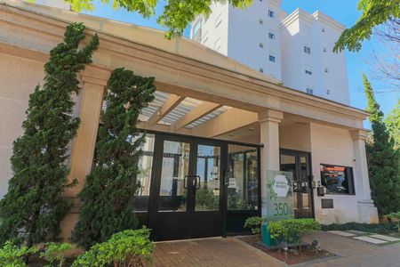 Fachada de apartamento para alugar com 3 quartos, 98m² em Vila Polopoli, São Paulo