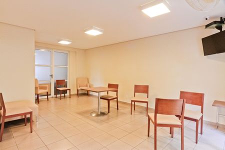 Apartamento à venda com 70m², 2 quartos e 1 vaga Apartamento à venda com 70m², 2 quartos e 1 vagaÁrea comum - Salão de festas