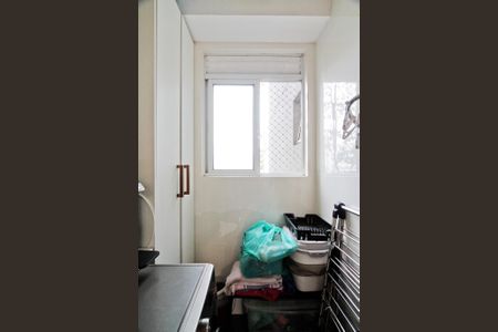 Apartamento à venda com 70m², 2 quartos e 1 vaga Apartamento à venda com 70m², 2 quartos e 1 vagaÁrea de Serviço