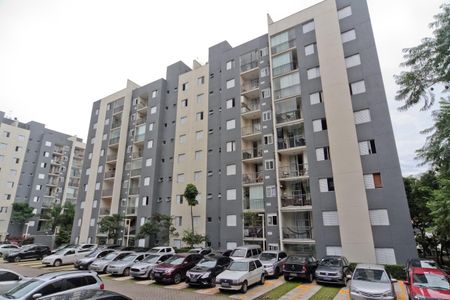 Apartamento à venda com 70m², 2 quartos e 1 vaga Apartamento à venda com 70m², 2 quartos e 1 vagaFachada