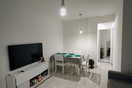 Sala de apartamento à venda com 2 quartos, 59m² em Taquara, Rio de Janeiro