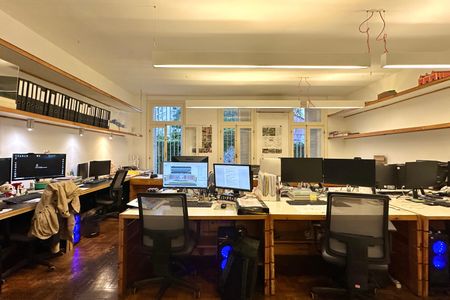 Casa à venda com 400m², 6 quartos e 2 vagas Casa à venda com 400m², 6 quartos e 2 vagasSala