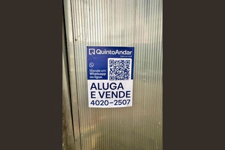 Casa à venda com 400m², 6 quartos e 2 vagas Casa à venda com 400m², 6 quartos e 2 vagasPlaca