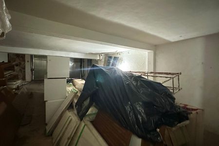 Casa à venda com 400m², 6 quartos e 2 vagas Casa à venda com 400m², 6 quartos e 2 vagasGaragem