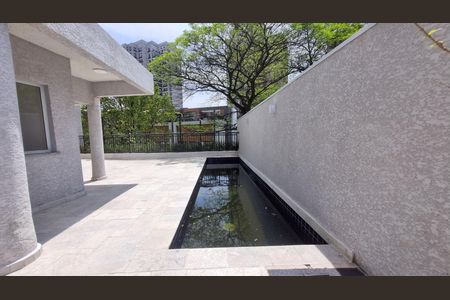 Apartamento à venda com 40m², 2 quartos e 1 vagaÁrea comum - Piscina