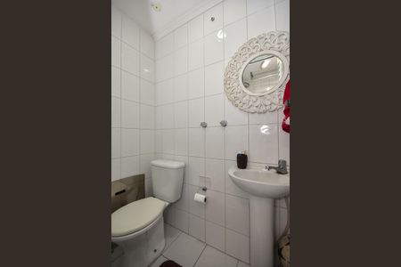 Apartamento à venda com 125m², 3 quartos e 2 vagasBanheiro de Serviço