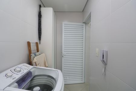 Apartamento para alugar com 120m², 3 quartos e 2 vagas Apartamento para alugar com 120m², 3 quartos e 2 vagasÁrea de Serviço