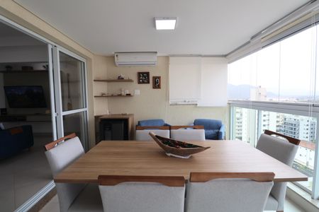 Apartamento para alugar com 120m², 3 quartos e 2 vagas Apartamento para alugar com 120m², 3 quartos e 2 vagasVaranda da Sala