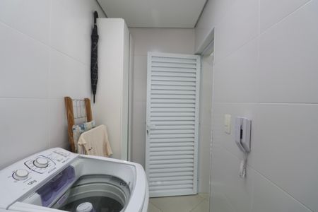 Apartamento para alugar com 120m², 3 quartos e 2 vagas Apartamento para alugar com 120m², 3 quartos e 2 vagasÁrea de Serviço