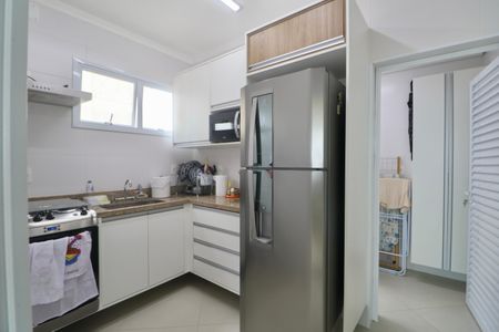 Apartamento para alugar com 120m², 3 quartos e 2 vagas Apartamento para alugar com 120m², 3 quartos e 2 vagasCozinha