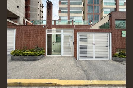 Apartamento para alugar com 120m², 3 quartos e 2 vagas Apartamento para alugar com 120m², 3 quartos e 2 vagasFachada