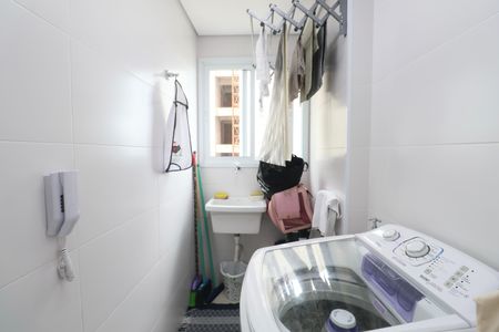 Apartamento para alugar com 120m², 3 quartos e 2 vagas Apartamento para alugar com 120m², 3 quartos e 2 vagasÁrea de Serviço