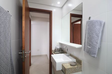 Apartamento para alugar com 120m², 3 quartos e 2 vagas Apartamento para alugar com 120m², 3 quartos e 2 vagasBanheiro Social