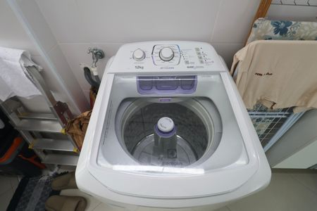 Apartamento para alugar com 120m², 3 quartos e 2 vagas Apartamento para alugar com 120m², 3 quartos e 2 vagasÁrea de Serviço