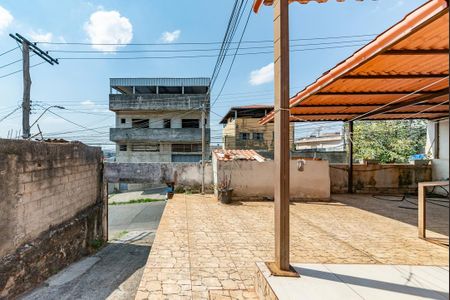 Casa à venda com 390m², 3 quartos e 3 vagasVaranda