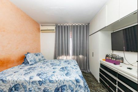 Casa à venda com 390m², 3 quartos e 3 vagasSuíte 2