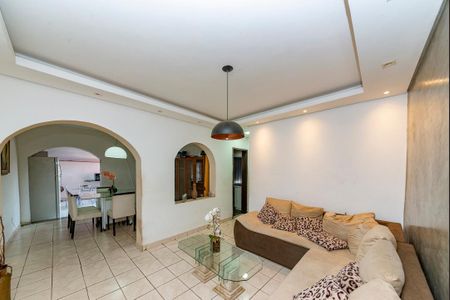 Casa à venda com 390m², 3 quartos e 3 vagasSala 3