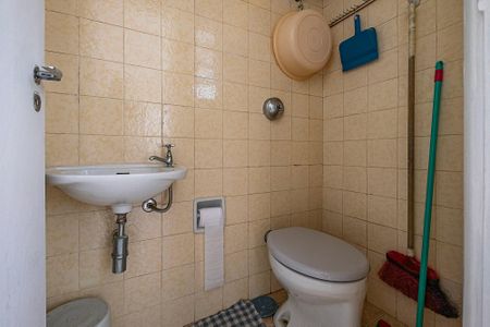 Apartamento para alugar com 60m², 2 quartos e 1 vaga Apartamento para alugar com 60m², 2 quartos e 1 vagaBanheiro de Serviço