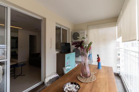 Apartamento à venda com 86m², 2 quartos e 2 vagasVaranda da Sala