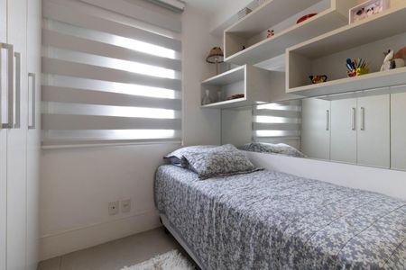 Apartamento à venda com 86m², 2 quartos e 2 vagasQuarto 