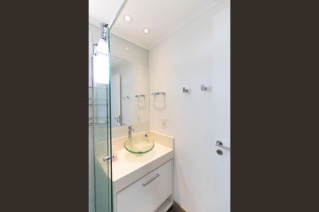 Apartamento à venda com 86m², 2 quartos e 2 vagasBanheiro da Suíte