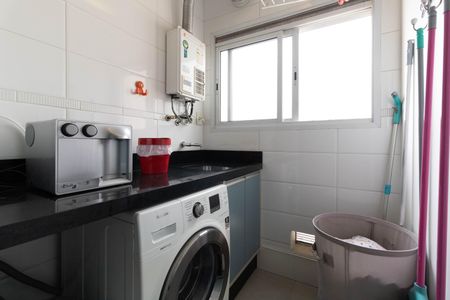 Apartamento à venda com 86m², 2 quartos e 2 vagasLavanderia