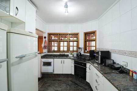 Casa à venda com 220m², 4 quartos e 3 vagasCozinha