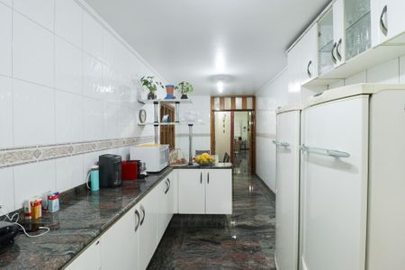 Casa à venda com 220m², 4 quartos e 3 vagasCozinha