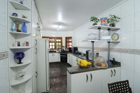 Casa à venda com 220m², 4 quartos e 3 vagasCozinha