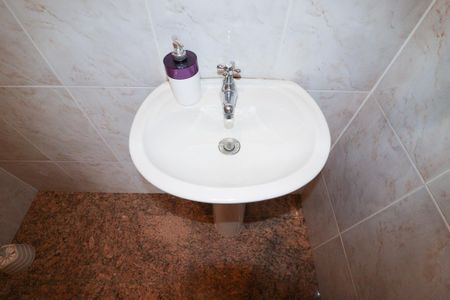 Casa à venda com 220m², 4 quartos e 3 vagasBanheiro do Escritório