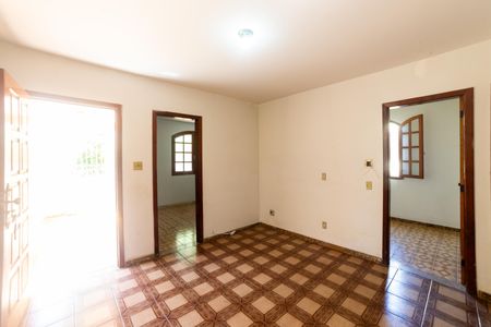 Casa para alugar com 315m², 4 quartos e 3 vagasSala