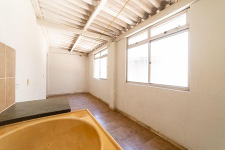 Casa para alugar com 315m², 4 quartos e 3 vagasÁrea de Serviço