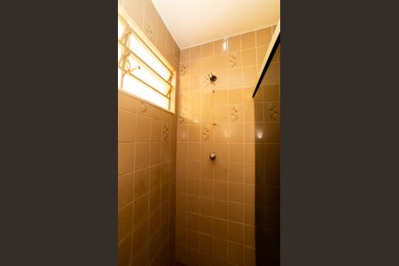 Casa para alugar com 315m², 4 quartos e 3 vagasBanheiro