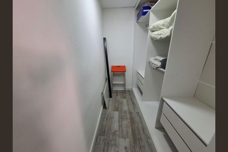 Studio à venda com 32m², 1 quarto e sem vagaArmário 