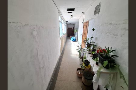 Studio à venda com 32m², 1 quarto e sem vagaCorredor do prédio 