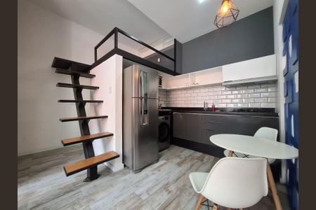 Cozinha  de kitnet/studio à venda com 1 quarto, 32m² em Saúde, Rio de Janeiro